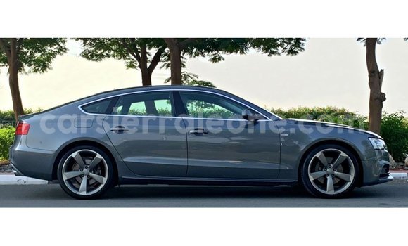 Buy Import Audi 100 Other Car in Import - Dubai in Kailahun Buy Import Audi 100 Other Car in Import - Dubai in Kailahun