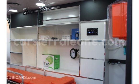 Buy Import Toyota Hiace White Car in Import - Dubai in Kailahun Buy Import Toyota Hiace White Car in Import - Dubai in Kailahun