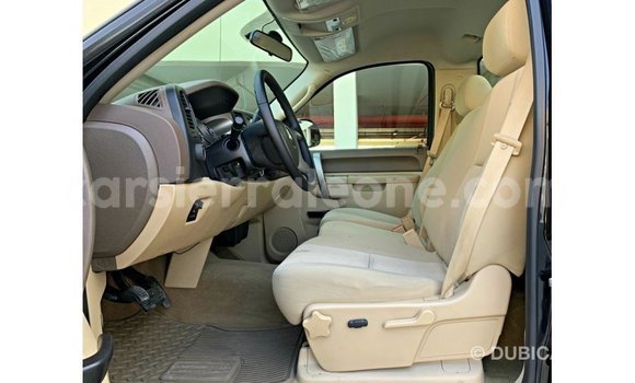 Buy Import Chevrolet Silverado Black Car in Import - Dubai in Kailahun Buy Import Chevrolet Silverado Black Car in Import - Dubai in Kailahun