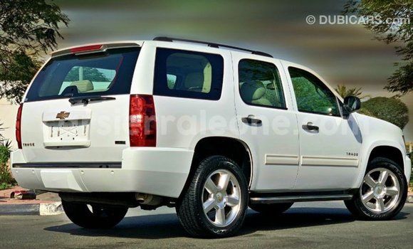 Buy Import Chevrolet Tahoe White Car in Import - Dubai in Kailahun Buy Import Chevrolet Tahoe White Car in Import - Dubai in Kailahun