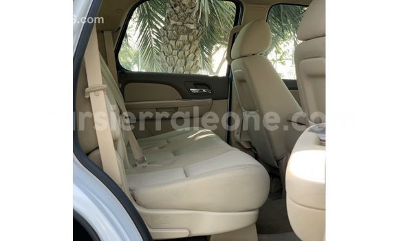 Buy Import Chevrolet Tahoe White Car in Import - Dubai in Kailahun Buy Import Chevrolet Tahoe White Car in Import - Dubai in Kailahun