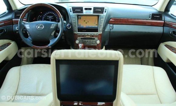 Buy Import Lexus LS White Car in Import - Dubai in Kailahun Buy Import Lexus LS White Car in Import - Dubai in Kailahun