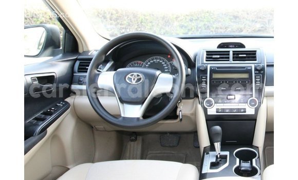Buy Import Toyota Camry White Car in Import - Dubai in Kailahun Buy Import Toyota Camry White Car in Import - Dubai in Kailahun