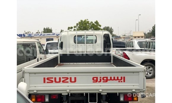 Buy Import Isuzu Rodeo White Car in Import - Dubai in Kailahun Buy Import Isuzu Rodeo White Car in Import - Dubai in Kailahun