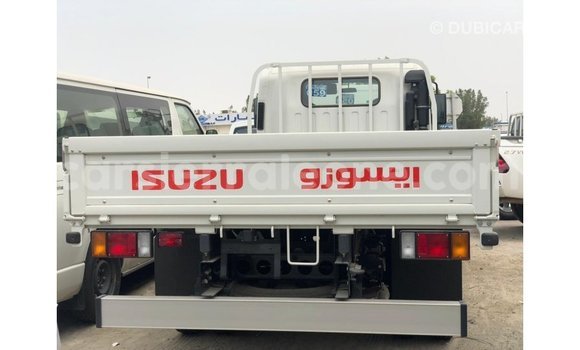 Buy Import Isuzu Rodeo White Car in Import - Dubai in Kailahun Buy Import Isuzu Rodeo White Car in Import - Dubai in Kailahun