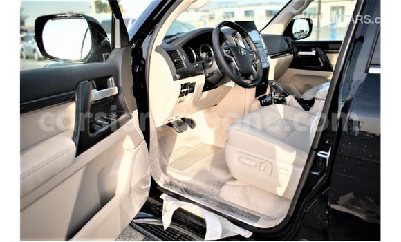 Buy Import Toyota Land Cruiser Black Car in Import - Dubai in Kailahun Buy Import Toyota Land Cruiser Black Car in Import - Dubai in Kailahun