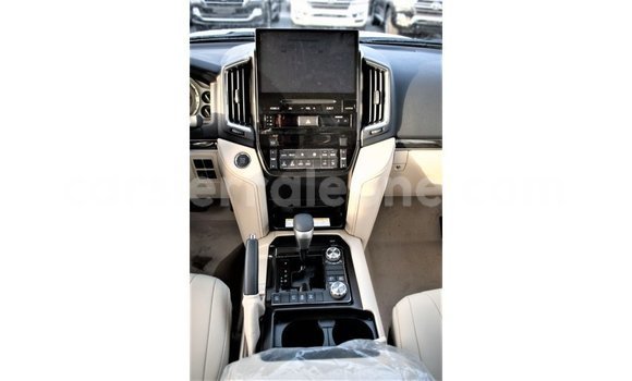 Buy Import Toyota Land Cruiser Black Car in Import - Dubai in Kailahun Buy Import Toyota Land Cruiser Black Car in Import - Dubai in Kailahun