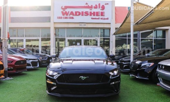 Acheter Import Voiture Ford Mustang Noir à Import - Dubai, Kailahun Acheter Import Voiture Ford Mustang Noir à Import - Dubai, Kailahun