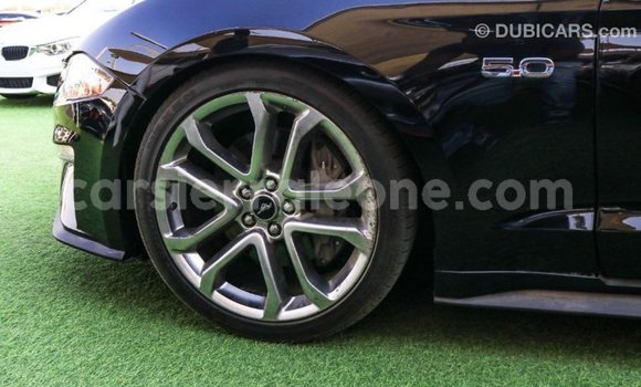 Acheter Import Voiture Ford Mustang Noir à Import - Dubai, Kailahun Acheter Import Voiture Ford Mustang Noir à Import - Dubai, Kailahun