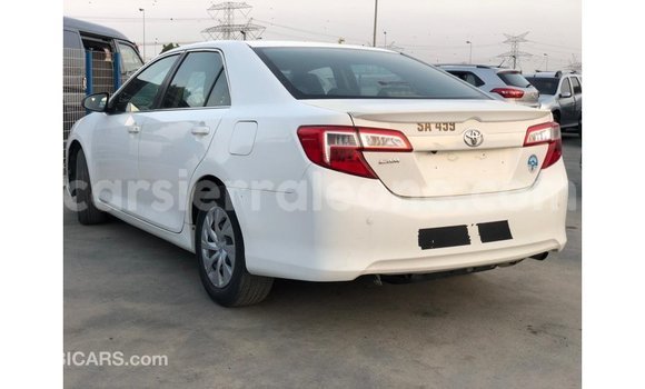 Buy Import Toyota Camry White Car in Import - Dubai in Kailahun Buy Import Toyota Camry White Car in Import - Dubai in Kailahun