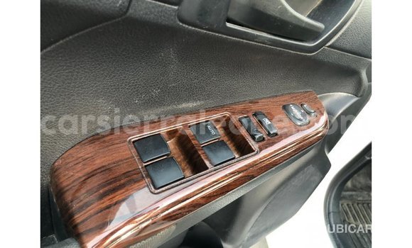 Buy Import Toyota Camry White Car in Import - Dubai in Kailahun Buy Import Toyota Camry White Car in Import - Dubai in Kailahun