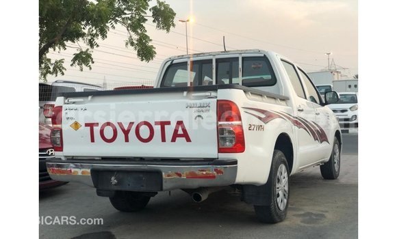 Buy Import Toyota Hilux White Car in Import - Dubai in Kailahun Buy Import Toyota Hilux White Car in Import - Dubai in Kailahun