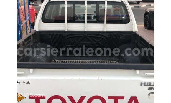 Buy Import Toyota Hilux White Car in Import - Dubai in Kailahun Buy Import Toyota Hilux White Car in Import - Dubai in Kailahun
