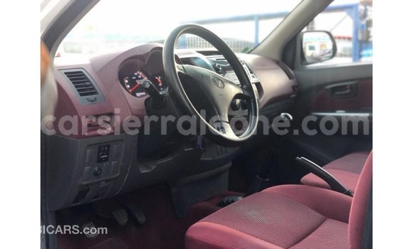 Buy Import Toyota Hilux White Car in Import - Dubai in Kailahun Buy Import Toyota Hilux White Car in Import - Dubai in Kailahun