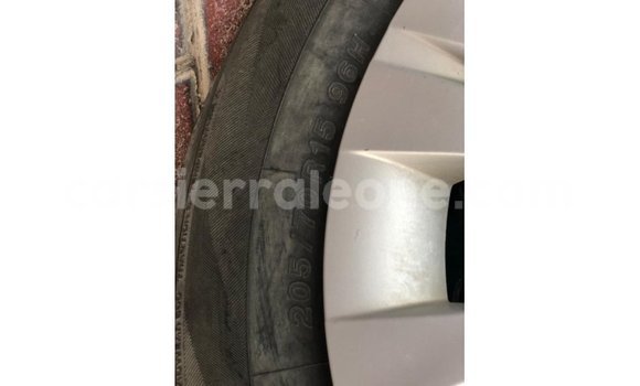 Buy Import Toyota Hilux White Car in Import - Dubai in Kailahun Buy Import Toyota Hilux White Car in Import - Dubai in Kailahun