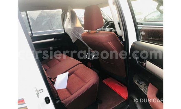 Buy Import Toyota Hilux White Car in Import - Dubai in Kailahun Buy Import Toyota Hilux White Car in Import - Dubai in Kailahun