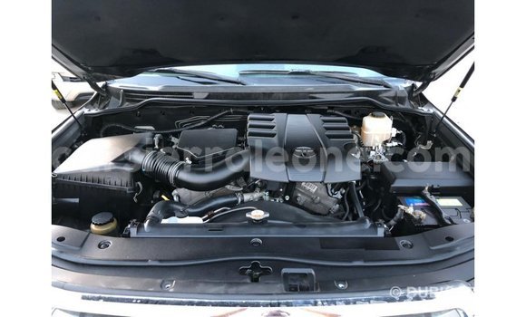 Buy Import Toyota Land Cruiser Black Car in Import - Dubai in Kailahun Buy Import Toyota Land Cruiser Black Car in Import - Dubai in Kailahun