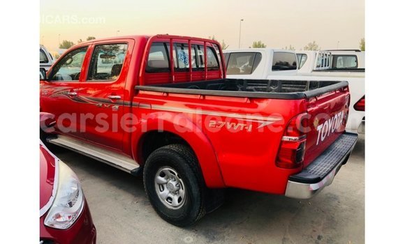 Acheter Import Voiture Toyota Hilux Rouge à Import - Dubai, Kailahun Acheter Import Voiture Toyota Hilux Rouge à Import - Dubai, Kailahun