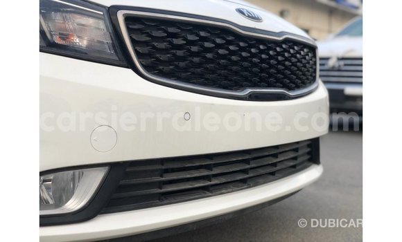 Acheter Import Voiture Kia Cerato Blanc à Import - Dubai, Kailahun Acheter Import Voiture Kia Cerato Blanc à Import - Dubai, Kailahun