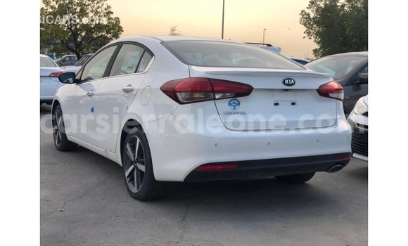 Acheter Import Voiture Kia Cerato Blanc à Import - Dubai, Kailahun Acheter Import Voiture Kia Cerato Blanc à Import - Dubai, Kailahun