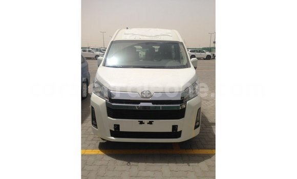Buy Import Toyota Hiace White Car in Import - Dubai in Kailahun Buy Import Toyota Hiace White Car in Import - Dubai in Kailahun
