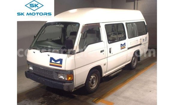 Buy Import Nissan Caravan White Car in Import - Dubai in Kailahun Buy Import Nissan Caravan White Car in Import - Dubai in Kailahun