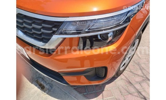 Buy Import Kia Carens Other Car in Import - Dubai in Kailahun Buy Import Kia Carens Other Car in Import - Dubai in Kailahun
