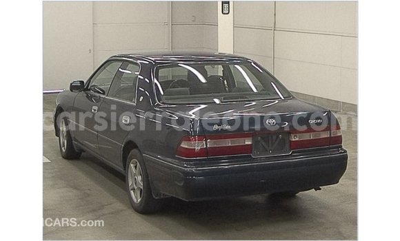 Buy Import Toyota Crown Blue Car in Import - Dubai in Kailahun Buy Import Toyota Crown Blue Car in Import - Dubai in Kailahun