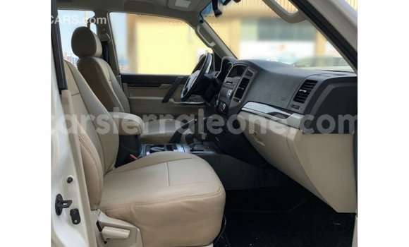 Buy Import Mitsubishi Pajero White Car in Import - Dubai in Kailahun Buy Import Mitsubishi Pajero White Car in Import - Dubai in Kailahun