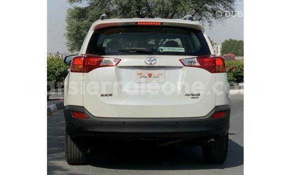 Buy Import Toyota 4Runner White Car in Import - Dubai in Kailahun Buy Import Toyota 4Runner White Car in Import - Dubai in Kailahun