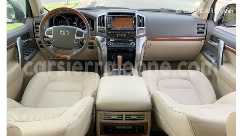 Big with watermark toyota land cruiser kailahun import dubai 7016