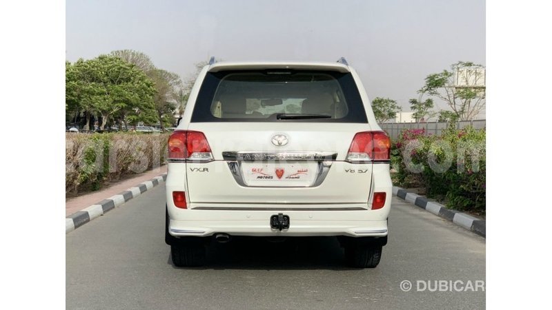 Big with watermark toyota land cruiser kailahun import dubai 7016