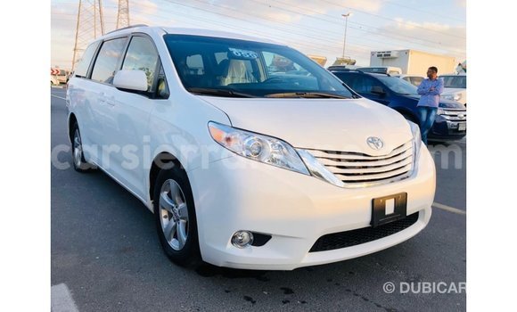Buy Import Toyota Sienna White Car in Import - Dubai in Kailahun Buy Import Toyota Sienna White Car in Import - Dubai in Kailahun