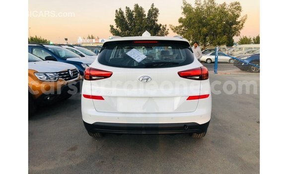 Buy Import Hyundai Tucson White Car in Import - Dubai in Kailahun Buy Import Hyundai Tucson White Car in Import - Dubai in Kailahun