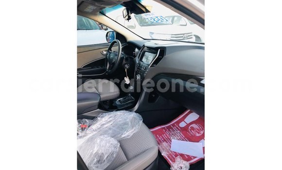 Buy Import Hyundai Santa Fe Other Car in Import - Dubai in Kailahun Buy Import Hyundai Santa Fe Other Car in Import - Dubai in Kailahun