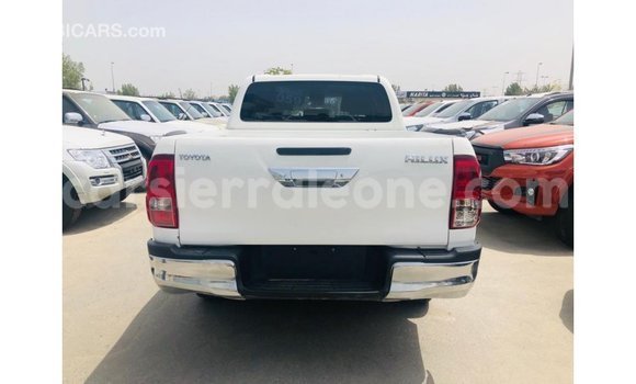 Buy Import Toyota Hilux White Car in Import - Dubai in Kailahun Buy Import Toyota Hilux White Car in Import - Dubai in Kailahun