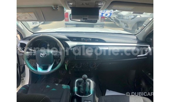 Buy Import Toyota Hilux White Car in Import - Dubai in Kailahun Buy Import Toyota Hilux White Car in Import - Dubai in Kailahun