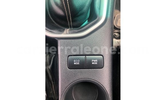 Buy Import Toyota Hilux White Car in Import - Dubai in Kailahun Buy Import Toyota Hilux White Car in Import - Dubai in Kailahun