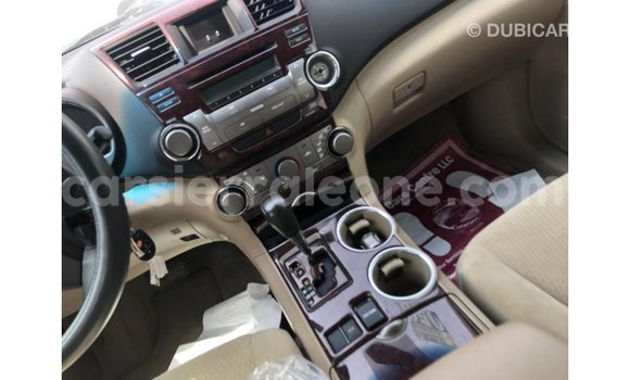 Buy Import Toyota Highlander Other Car in Import - Dubai in Kailahun Buy Import Toyota Highlander Other Car in Import - Dubai in Kailahun