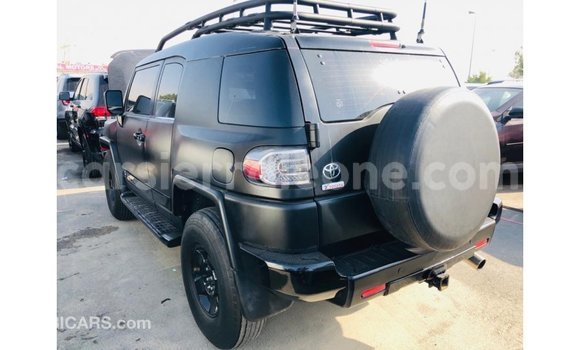 Buy Import Toyota FJ Cruiser Black Car in Import - Dubai in Kailahun Buy Import Toyota FJ Cruiser Black Car in Import - Dubai in Kailahun