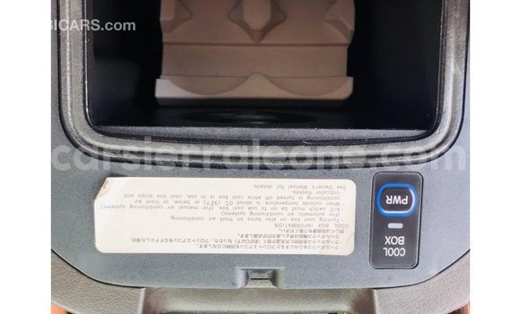 Buy Import Toyota Prado Black Car in Import - Dubai in Kailahun Buy Import Toyota Prado Black Car in Import - Dubai in Kailahun