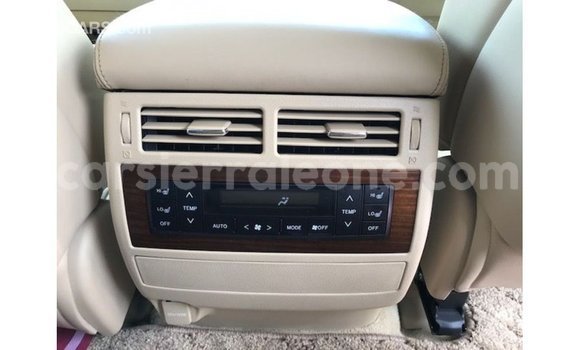 Buy Import Toyota Land Cruiser White Car in Import - Dubai in Kailahun Buy Import Toyota Land Cruiser White Car in Import - Dubai in Kailahun