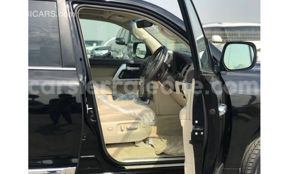 Buy Import Toyota Land Cruiser Black Car in Import - Dubai in Kailahun Buy Import Toyota Land Cruiser Black Car in Import - Dubai in Kailahun