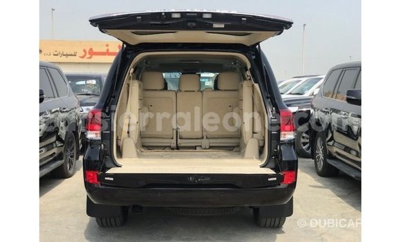 Buy Import Toyota Land Cruiser Black Car in Import - Dubai in Kailahun Buy Import Toyota Land Cruiser Black Car in Import - Dubai in Kailahun