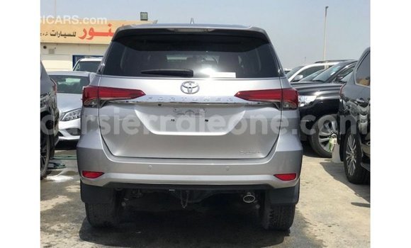 Buy Import Toyota Fortuner Other Car in Import - Dubai in Kailahun Buy Import Toyota Fortuner Other Car in Import - Dubai in Kailahun