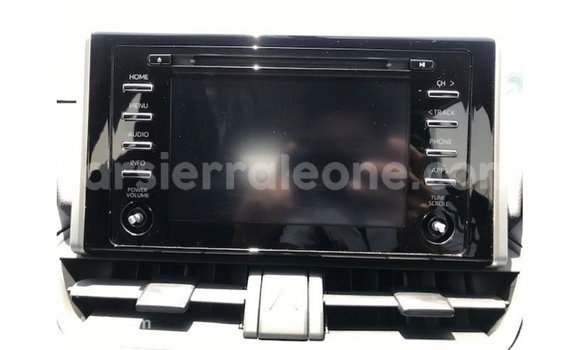 Buy Import Toyota 4Runner White Car in Import - Dubai in Kailahun Buy Import Toyota 4Runner White Car in Import - Dubai in Kailahun