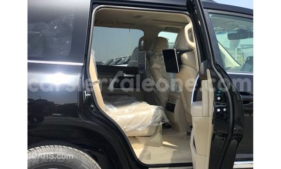 Buy Import Toyota Land Cruiser Black Car in Import - Dubai in Kailahun Buy Import Toyota Land Cruiser Black Car in Import - Dubai in Kailahun