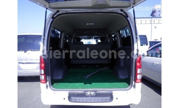 Buy Import Toyota Hiace White Car in Import - Dubai in Kailahun Buy Import Toyota Hiace White Car in Import - Dubai in Kailahun