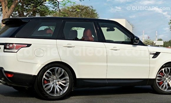 Buy Import Land Rover Range Rover White Car in Import - Dubai in Kailahun Buy Import Land Rover Range Rover White Car in Import - Dubai in Kailahun