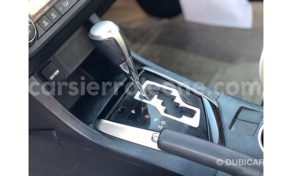 Buy Import Toyota Corolla White Car in Import - Dubai in Kailahun Buy Import Toyota Corolla White Car in Import - Dubai in Kailahun